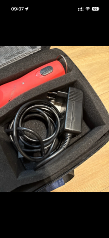 Tondeuse cheval Wahl KM Cordless &ndash; Sans fil &ndash; Quasi neu
