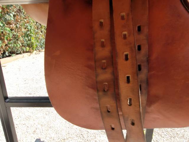 Selle Jaguar by Harry Dabbs 17.5" + &Eacute;quipement assorti 