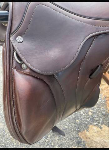 Selle et accessoires Antares Altair 15,5p mono quartier