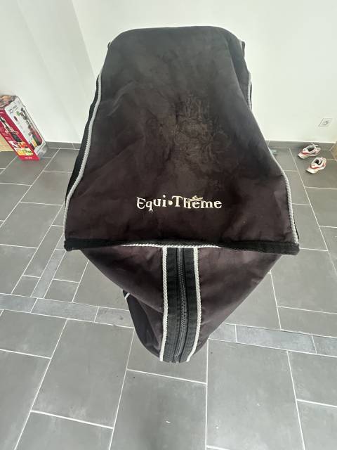 Chariot Equi-Th&egrave;me avec sac de protection &ndash; Pratique & 