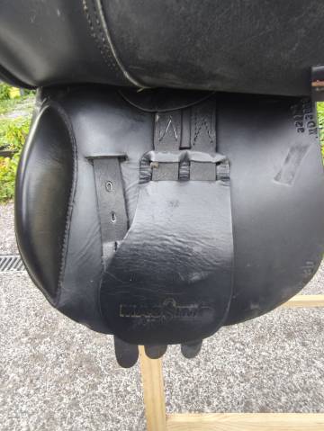Selle Massimo &ndash; 17,5 pouces &ndash; Arcade &eacute;troite &ndash; Garrot d