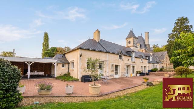 Belle Demeure de 175 m2 sur une Propri&eacute;t&eacute; de 8 ha