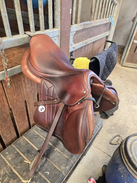 Selle CSO Meyer Acte 2 Cuir Cognac 17,5"