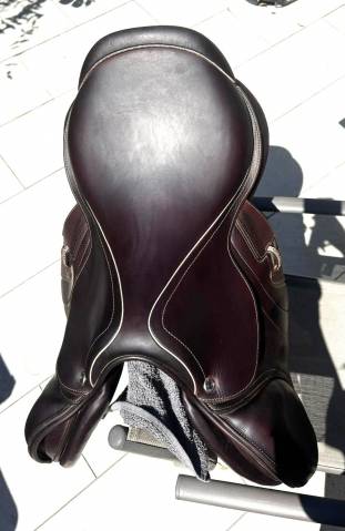Selle CWD 2gs Mademoiselle SE31, taille 17.5, 2025