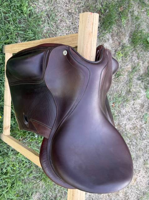 Selle dressage CWD