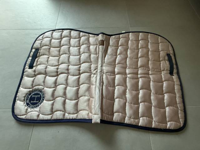 Tapis de selle Harcour Karlito Rider Rose paillet&eacute; 