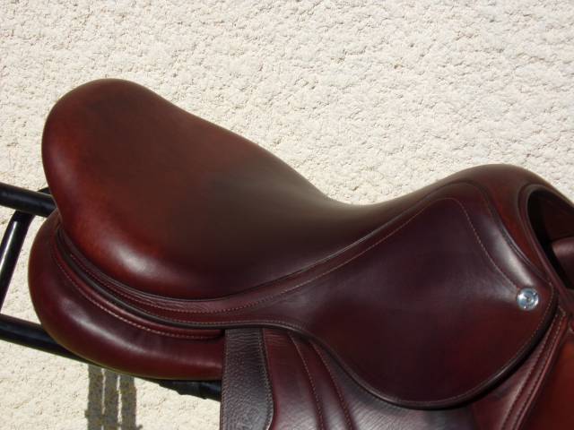 Selle CWD SE02 17'5 Magnifique Doubl&eacute;e Veau