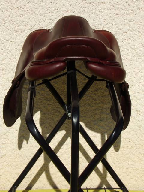 Selle CWD SE02 17'5 Magnifique Doubl&eacute;e Veau