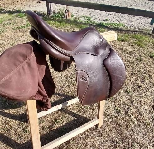 Selle Fouganza mixte avec arcades interchangeables 