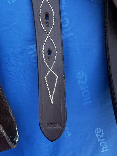 &Eacute;trivi&egrave;res en cuir