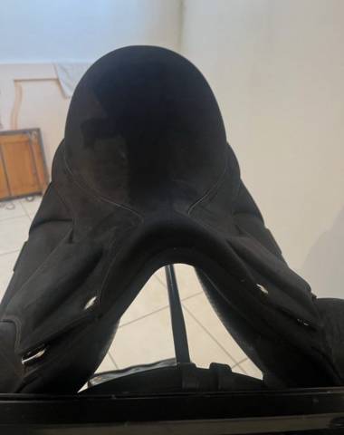 Selle dressage Wintec Contourbloc