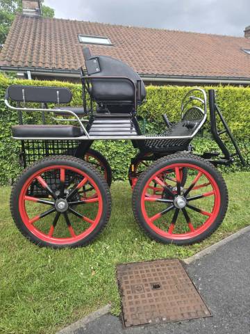 Voiture attelage 