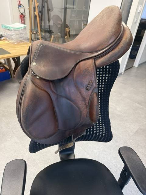 Selle Devoucoux Chiberta 17,5 pouces Q2A 2015