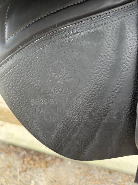 Selle CWD 2Gs SE25 &ndash; 2024 &ndash; Excellent &eacute;tat