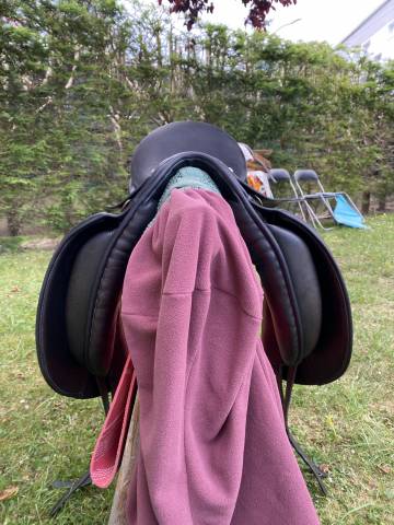 Selle de dressage Euroriding (Diamand)
