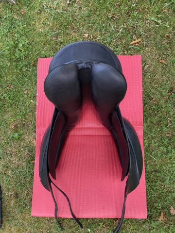 Selle de dressage Euroriding (Diamand)