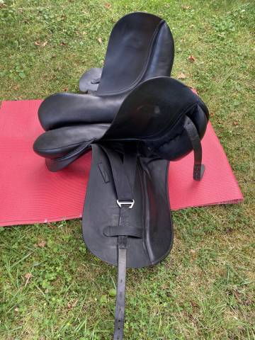 Selle de dressage Euroriding (Diamand)
