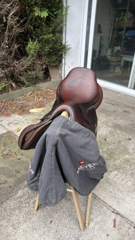 selle MEYER 17 pouces