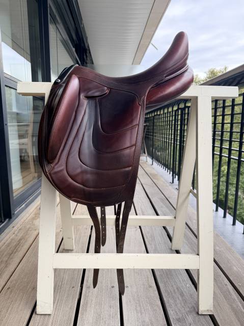 selle dressage Devoucoux Makila Harmonie de 2017