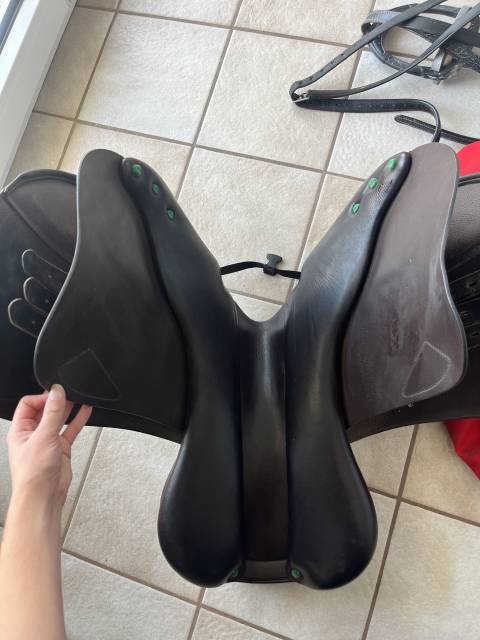 Selle Equipe Synergy Special 17 pouces 