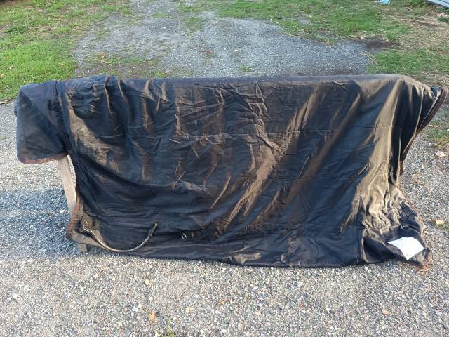 Couverture imperm&eacute;able poney 