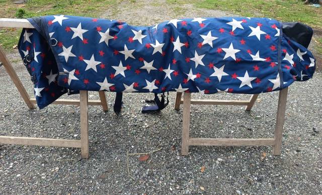 Couverture poney ext&eacute;rieur hiver