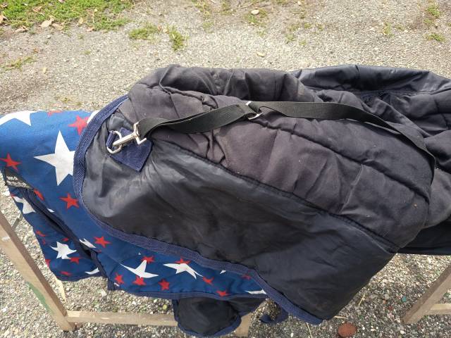 Couverture poney ext&eacute;rieur hiver