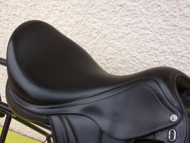 Selle Dressage Equipe Viktoria 18'