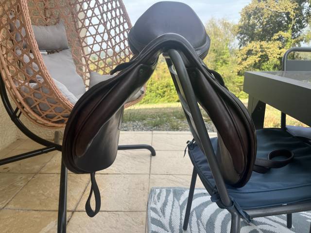 Selle EQUIPE mod&egrave;le synergie de 2017
