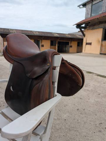 Selle Delgrange 17"