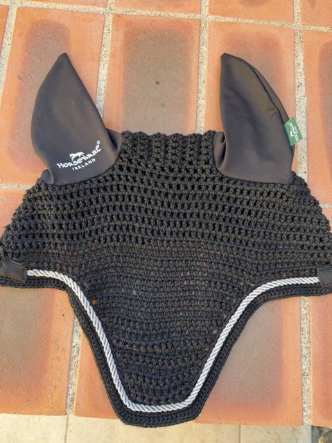 Bonnet noir 