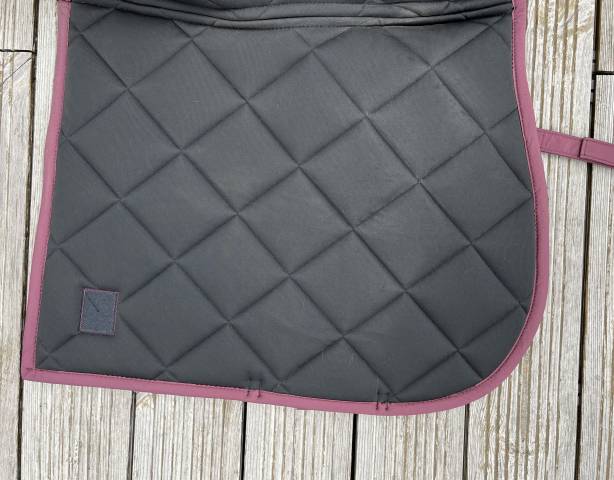 TAPIS DE SELLE EQUITATION BORDEAUX