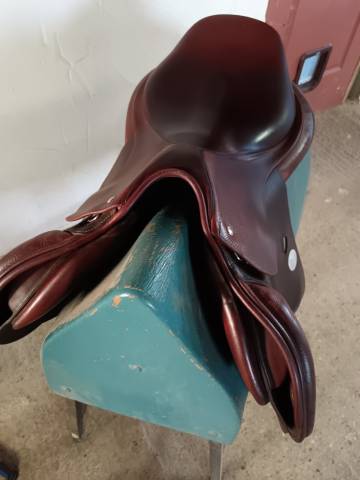 Selle meyer Taille 17,5  Ann&eacute;e 2016