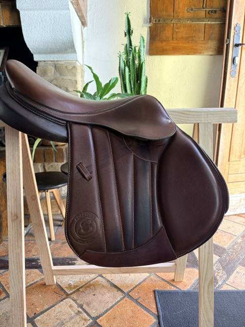 Selle Forestier S&eacute;oul 17,5" &ndash; 2AA &ndash; doubl&eacute;e veau &ndash; PRO 