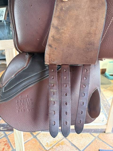 Selle Forestier S&eacute;oul 17,5" &ndash; 2AA &ndash; doubl&eacute;e veau &ndash; PRO 