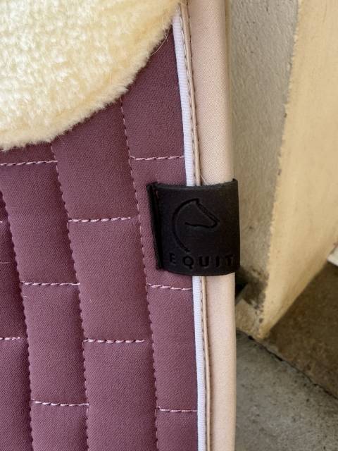 Tapis de selle equith&egrave;me 