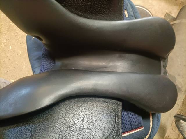 Selle EQUIPE mono quartier neuve