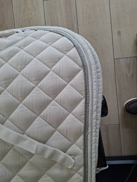 Tapis de dressage blanc
