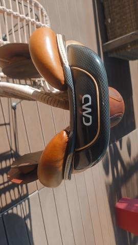 Selle 2GS CWD 16,5 pouces tabac 
