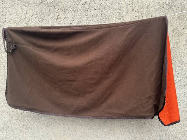 - RARE - Couverture / Chemise polaire Herm&egrave;s Saut Herm&egrave;