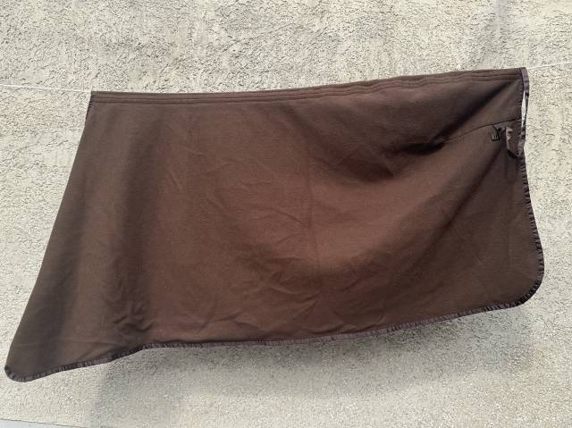 - RARE - Couverture / Chemise polaire Herm&egrave;s Saut Herm&egrave;