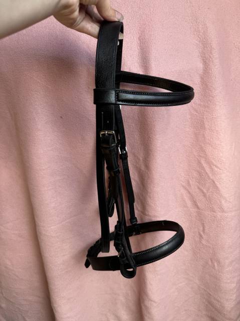 Ensemble bridon demi rond + r&ecirc;nes lisses T. Cob noir