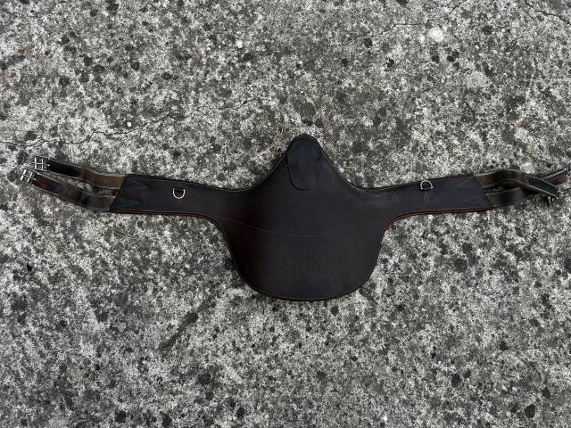 Bavette Butet Taille 130  Cuir Marron