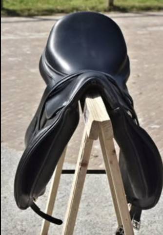 ACavallo Bernini all purpose Saddle