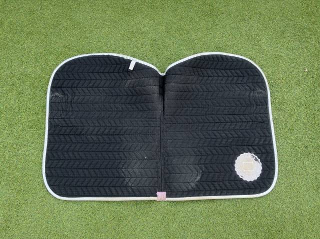 Tapis Harcour Vieux Rose / Lilas & Blanc Taille Cheval