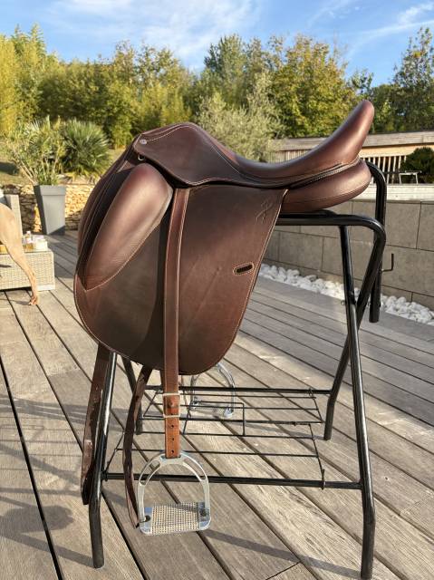 Selle dressage Signature Antar&egrave;s