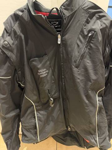 Veste airbag &eacute;quitation