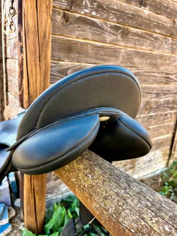 Selle Wintec mixte noir - 17 pouces 