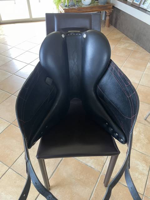 Selle dressage