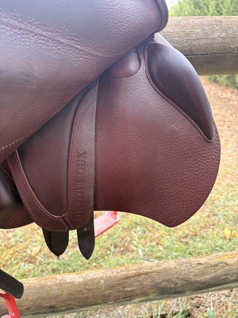 Selle devoucoux Chiberta lab en 17"5